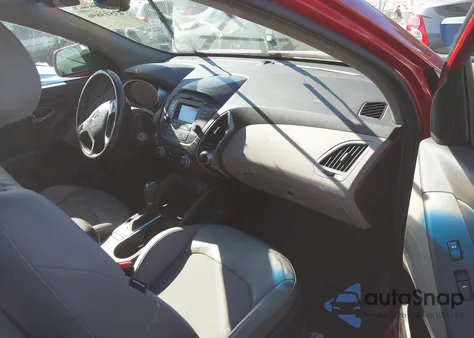 2014 Hyundai Tucson Se z USA, uszkodzony, nr VIN KM8JU3AG8EU896033